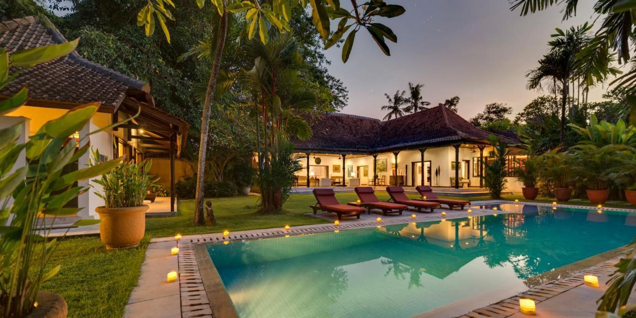 Villa Eight Seminyak  Luaran gambar