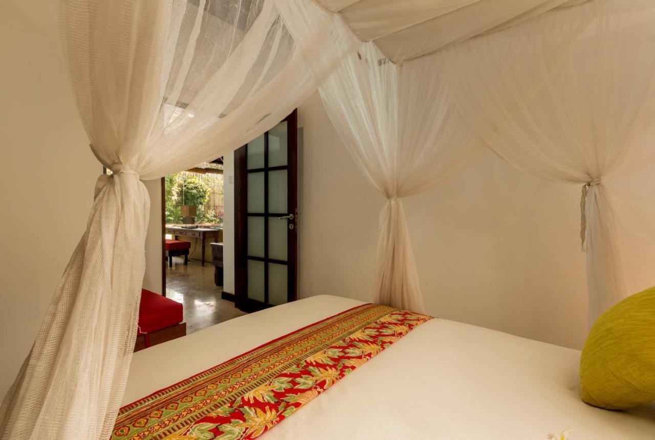 Villa Eight Seminyak  Luaran gambar