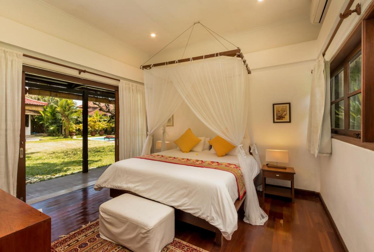 Villa Eight Seminyak  Luaran gambar