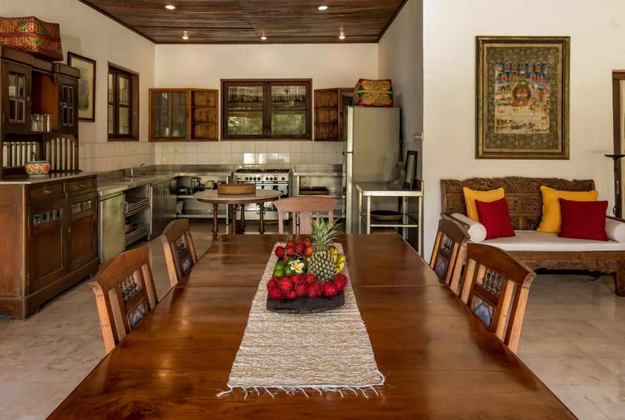 Villa Eight Seminyak  Luaran gambar