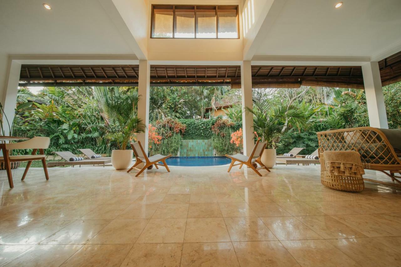 Villa Eight Seminyak  Luaran gambar